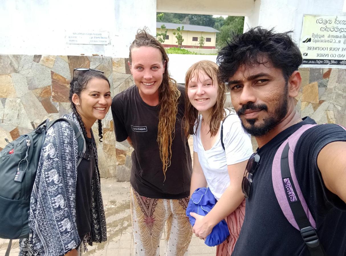 Nature Beach Huts Trincomalee Buitenkant foto