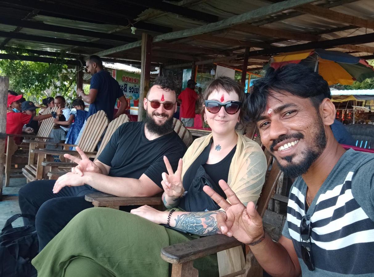 Nature Beach Huts Trincomalee Buitenkant foto